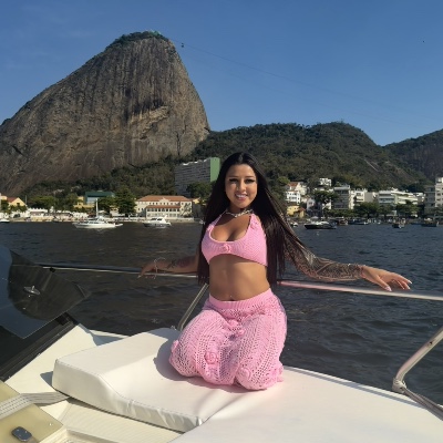 Mia Carvalho