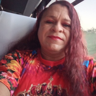 Shirley costa