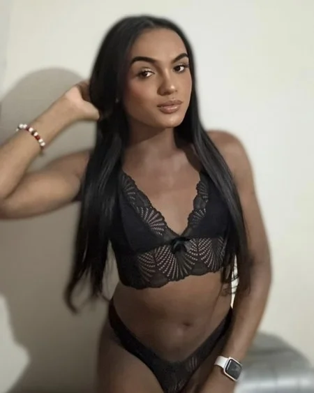 Foto de Mulata Dotada Versátil 