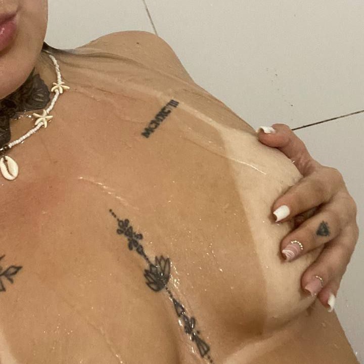 Andressa 🦋 24hr  📲