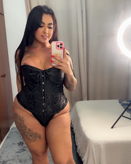 Allana Martins 