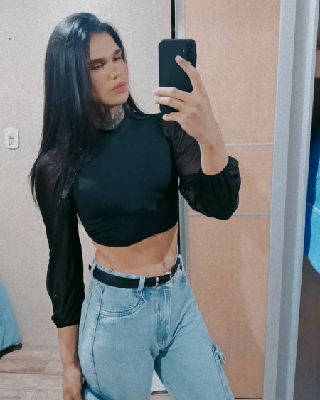 Any Souza 