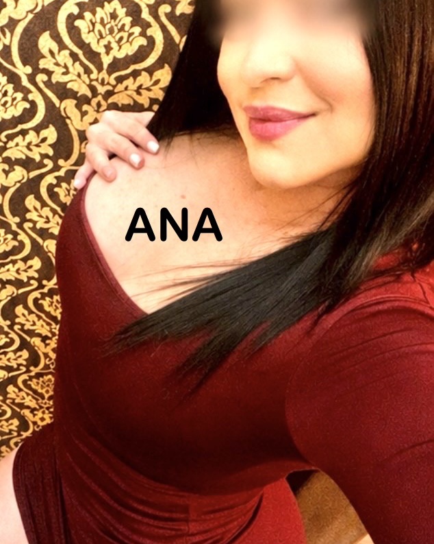 Ana_Divine