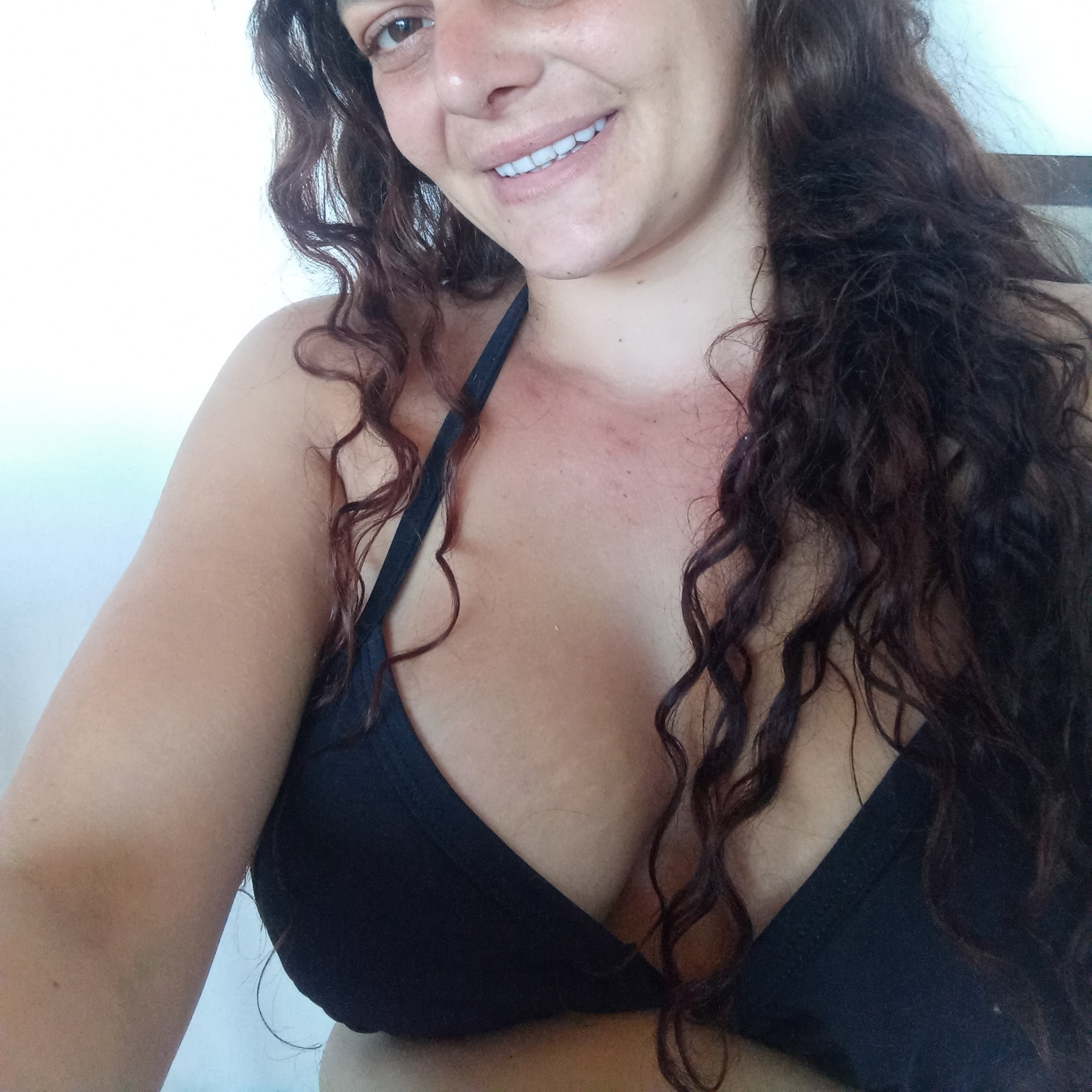 Amanda Ferraz 
